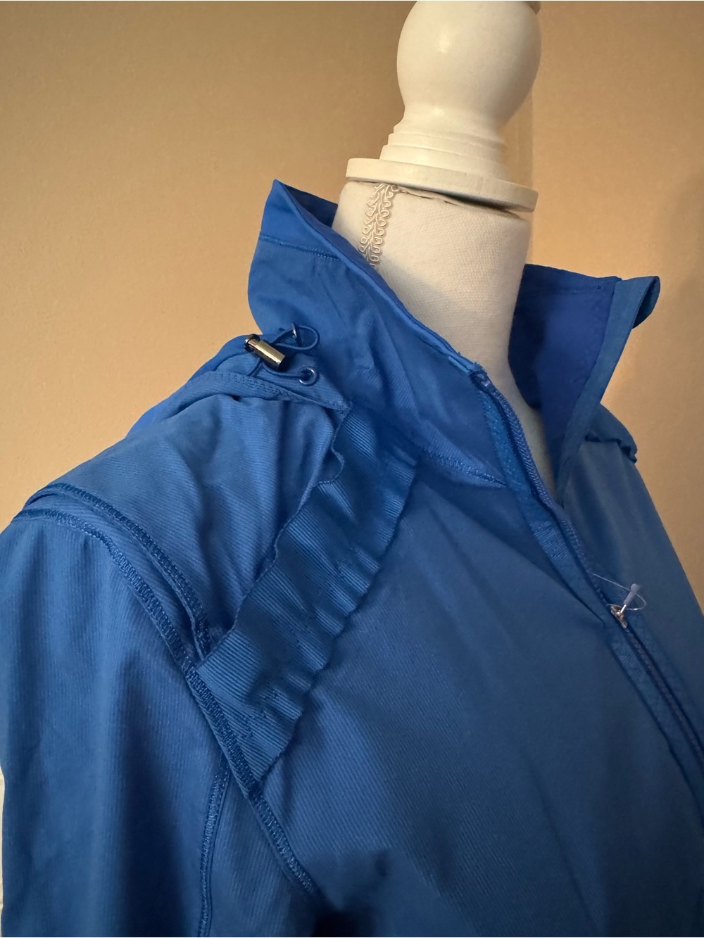 NWT Lululemon RUN:Bandit Jacket Blue Size 8 Running Athletic Lightweight - Picture 9 of 13